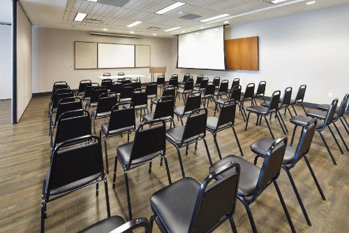 Residence & Conference Centre - Hamilton image 14